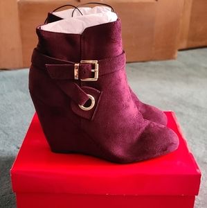 NEW! Rebel By ZIGI Keylie Wedge Booties